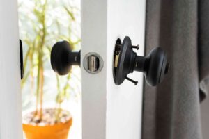 Weak Door Lock Close-Up - My Local Locksmith weak door knob